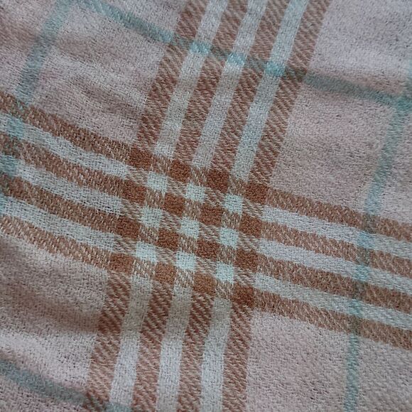 Plaid Pink Tan Fringe Scarf 100% Pashmina - Picture 11 of 11